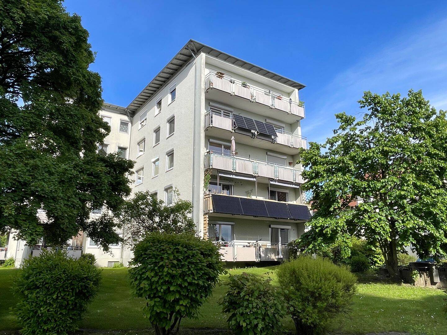 Geräumige Familienwohnung mit Balkon in Tettnang, 88069 Tettnang