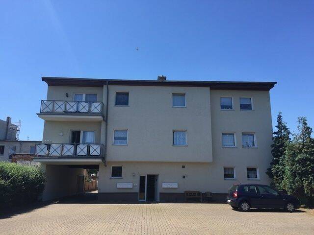 Wohnung mit großer Terrasse und idealem Parkplatz, 39122 Magdeburg (Beyendorf-Sohlen Beyendorfer Grund Fermersleben Salbke Westerhüsen)