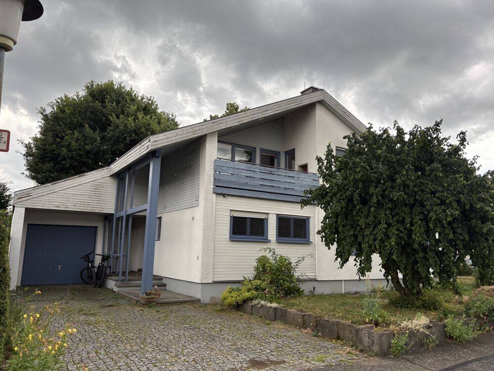 Großzügiges Familiendomizil mit viel Entfaltungsraum in beliebter Lage von Ilshofen, 74532 Ilshofen