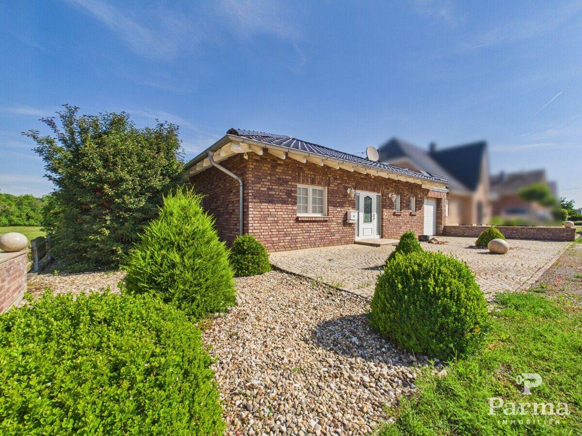Wohnen auf einer Ebene – Traumhafter Bungalow in ruhiger Wohnlage von Nideggen-Embken, 52385 Nideggen