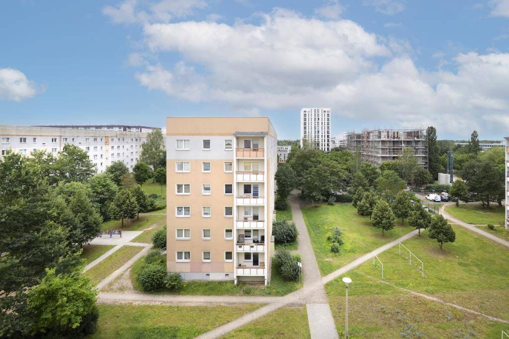 Cool wohnen für kleine Kohle. / Big comfort, small rent., 4207 Leipzig (Großzschocher Grünau-Siedlung Kleinzschocher Lausen-Grünau)