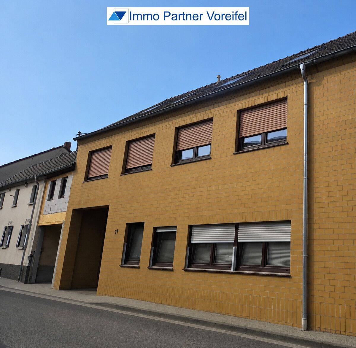 Großzügig wohnen: 140 m² Maisonette – Erstbezug nach hochwertiger Renovierung in Rheinbach-Flerzheim, 53359 Rheinbach