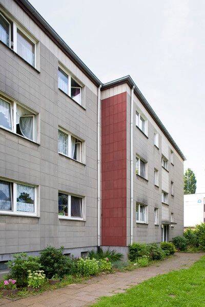 Gemütliche 2-Zi.-Whg. mit neuem Boden und sonnigem Balkon, 40721 Hilden (Unterbach)