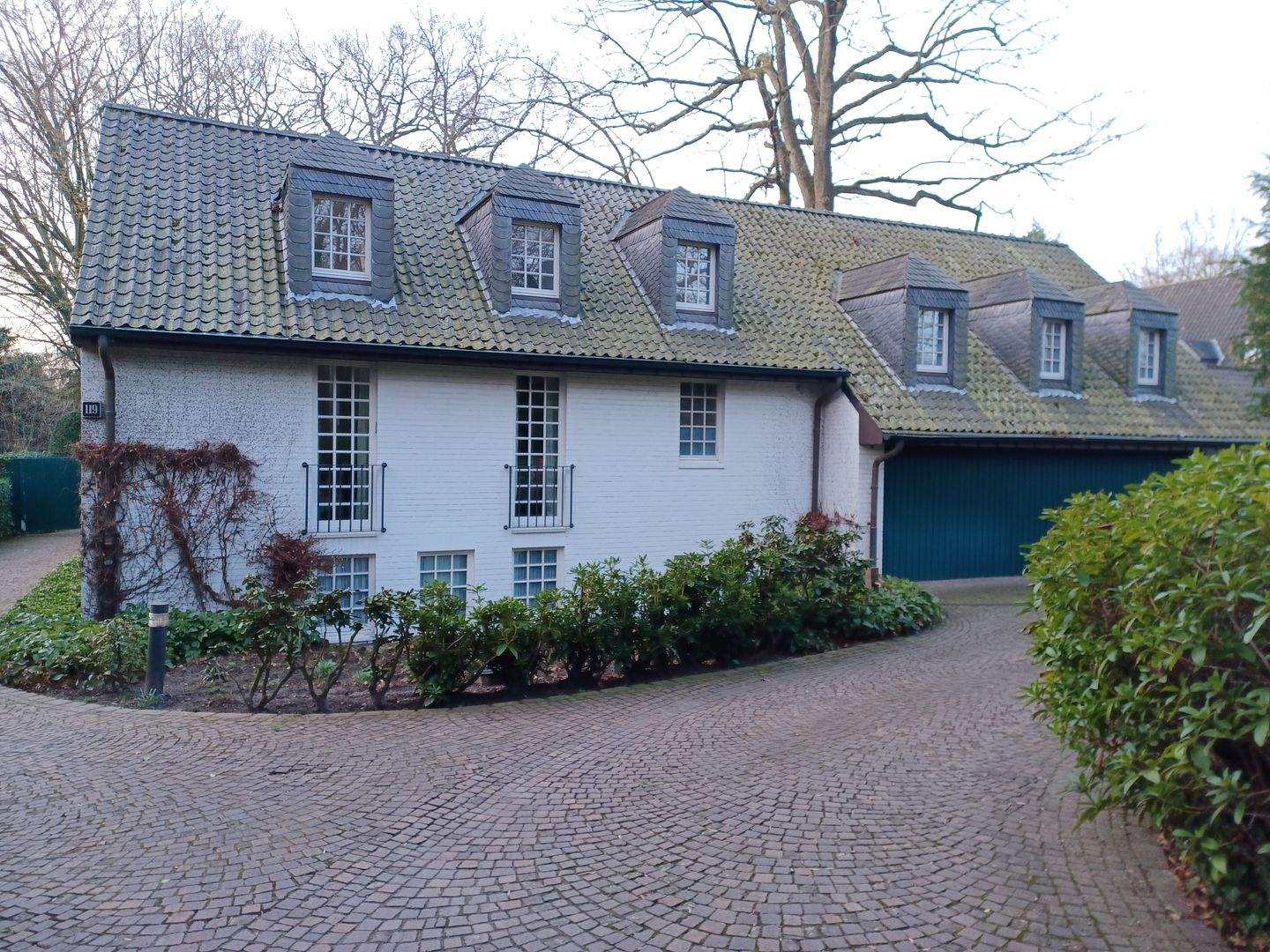 Gemütliche 2-Zimmer-Wohnung mit Balkon und Garten direkt am Stadtwald, 47800 Krefeld