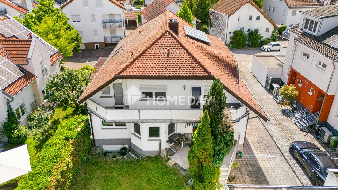 Ruhig gelegenes Mehrfamilienhaus mit drei Wohneinheiten, Terrasse, Garten und Balkon, 76698 Ubstadt-Weiher