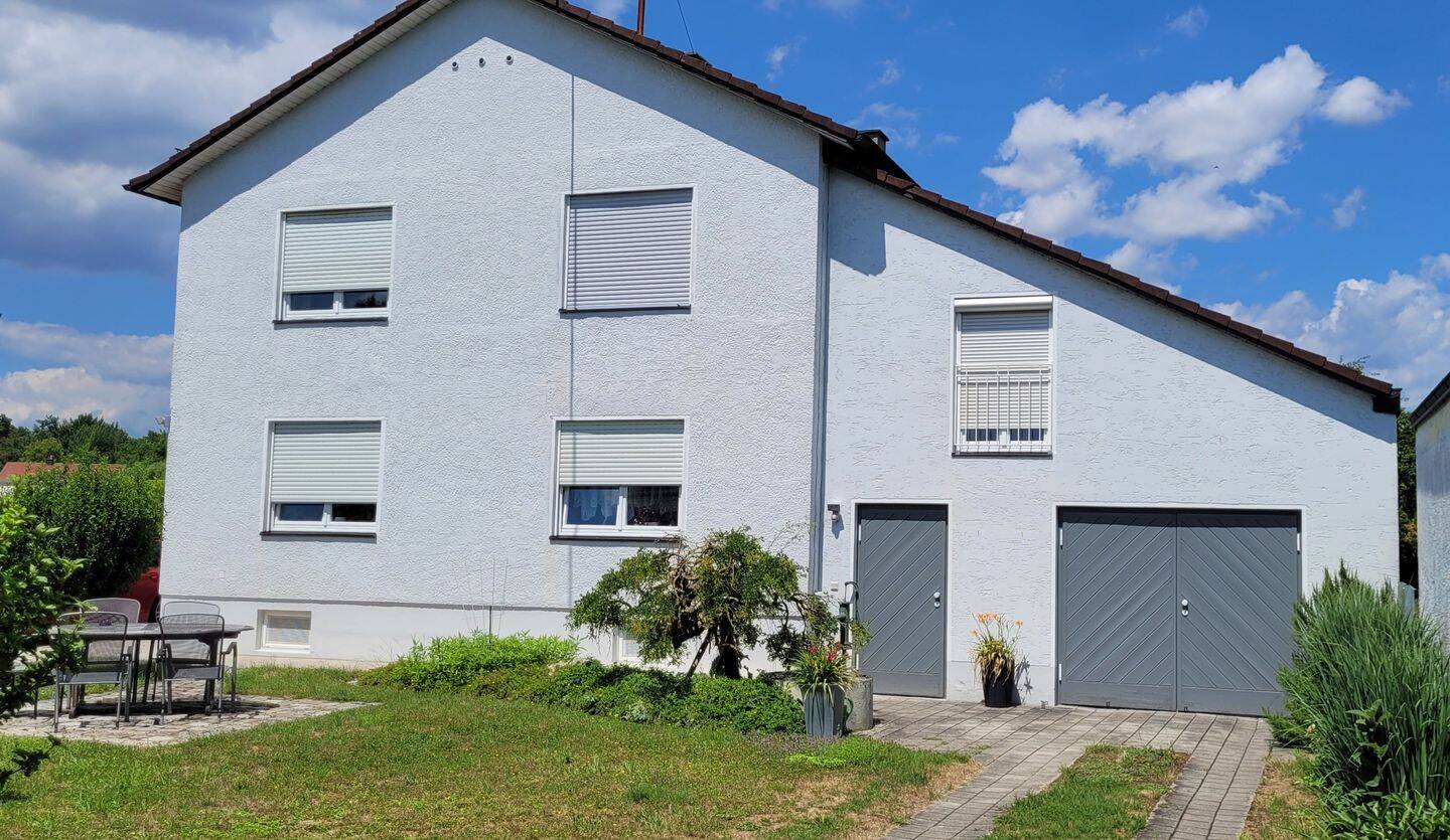 4 Zimmer, Küche, Bad und Garage zu vermieten, 85051 Ingolstadt