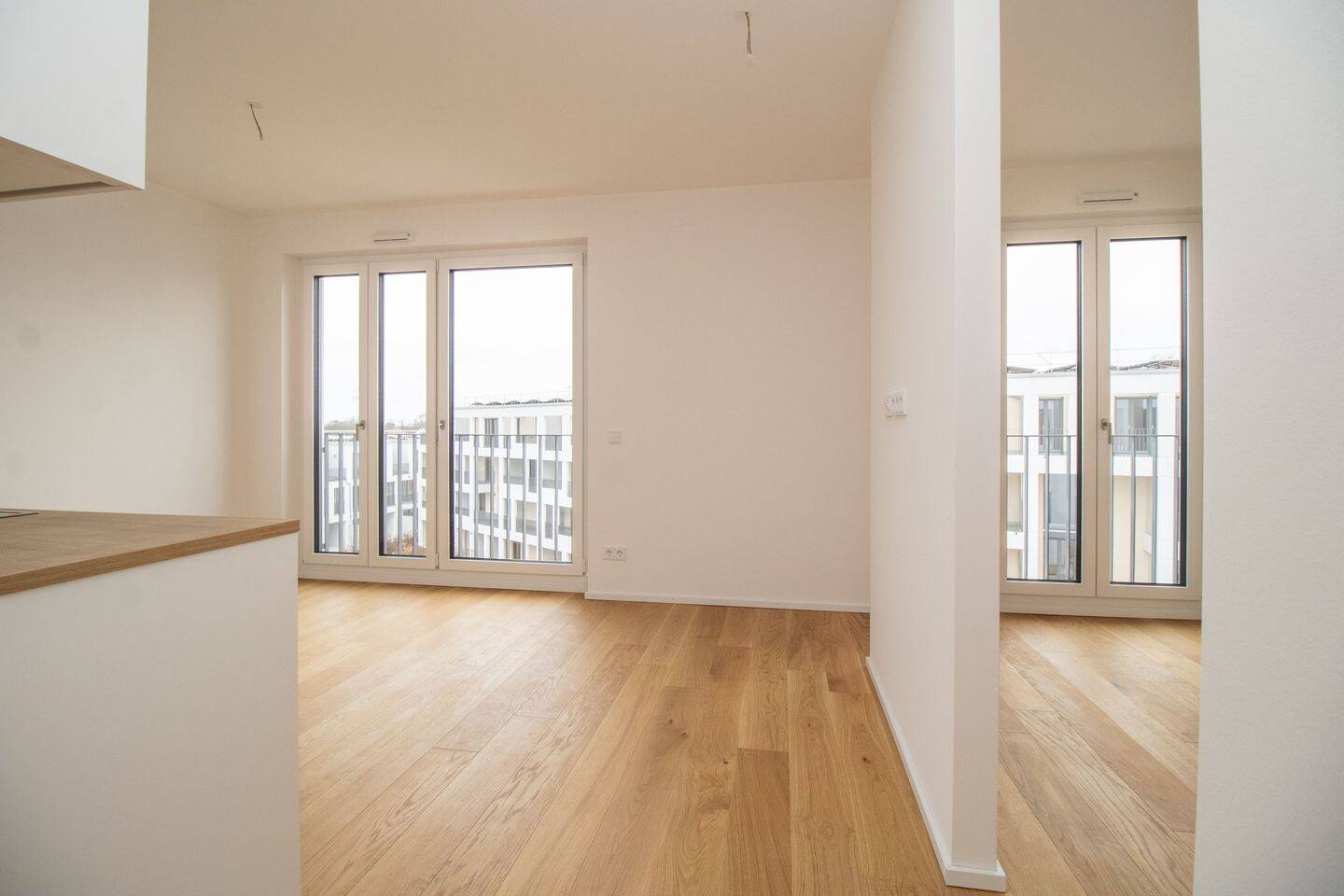 NEUBAU: Erstbezug moderne 1,5-Zimmer-Wohnung!, 81249 München (Allach-Untermenzing Aubing-Lochhausen-Langwied Pasing-Obermenzing)