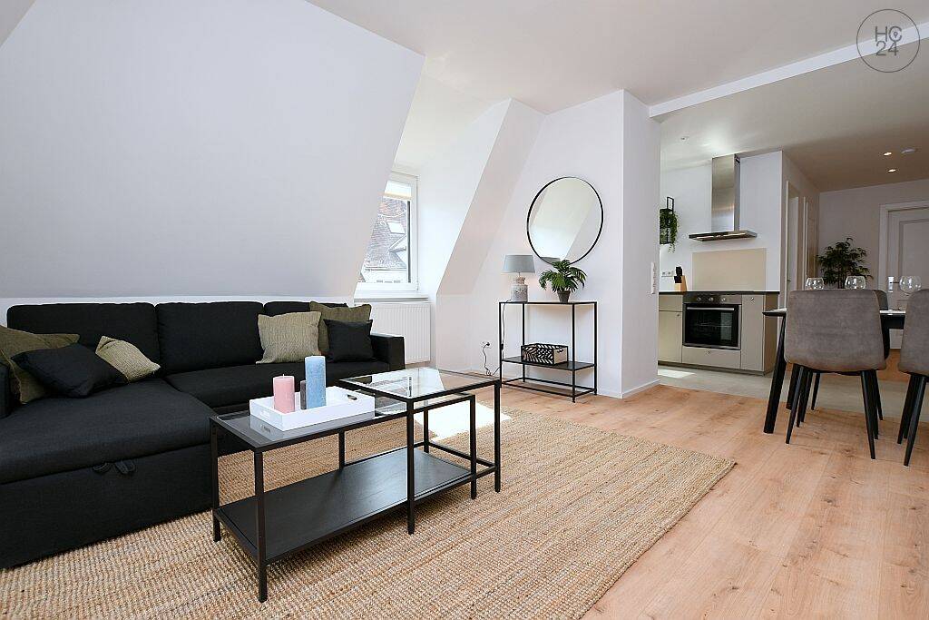 Wunderschön und stilvoll möblierte Wohnung mit Balkon im beliebten Stuttgarter Westen, 70563 Stuttgart (Vaihingen)