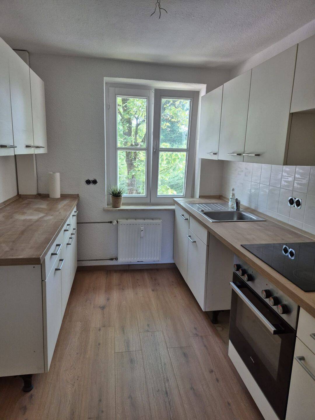 3 Zimmer Wohnung in FN frisch saniert, 88045 Friedrichshafen