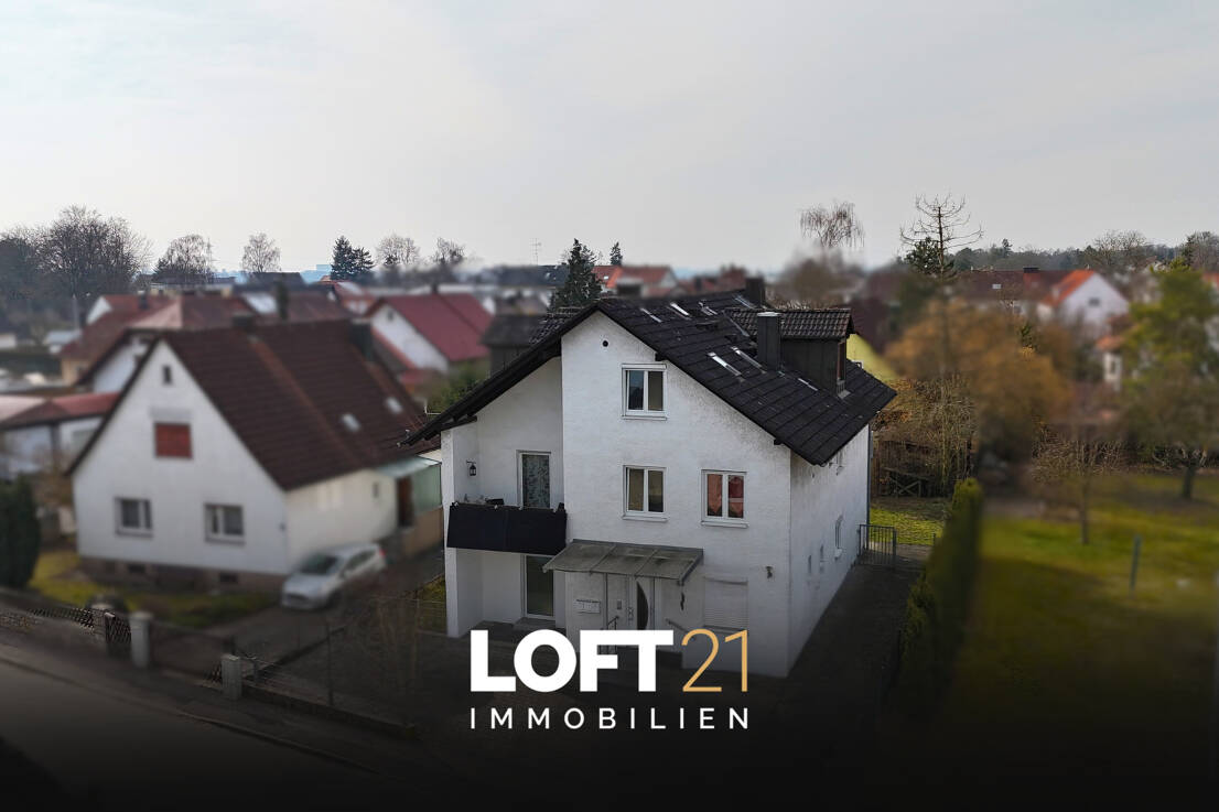 ** Attraktives Wohnhaus mit zwei Wohneinheiten & ausgebautem Dachgeschoss in begehrter Lage  **, 85101 Lenting