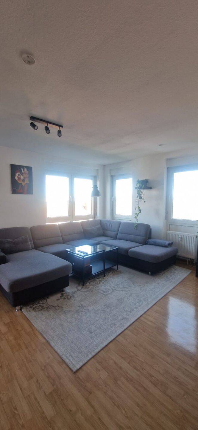 Helle, voll möblierte 2-Zimmer-Wohnung mit Balkon und Tiefgaragenstellplatz in Karlsruhe-Waldstadt | 01.09.2026 bis 28.02.2027, 76139 Karlsruhe (Hagsfeld Rintheim Waldstadt)