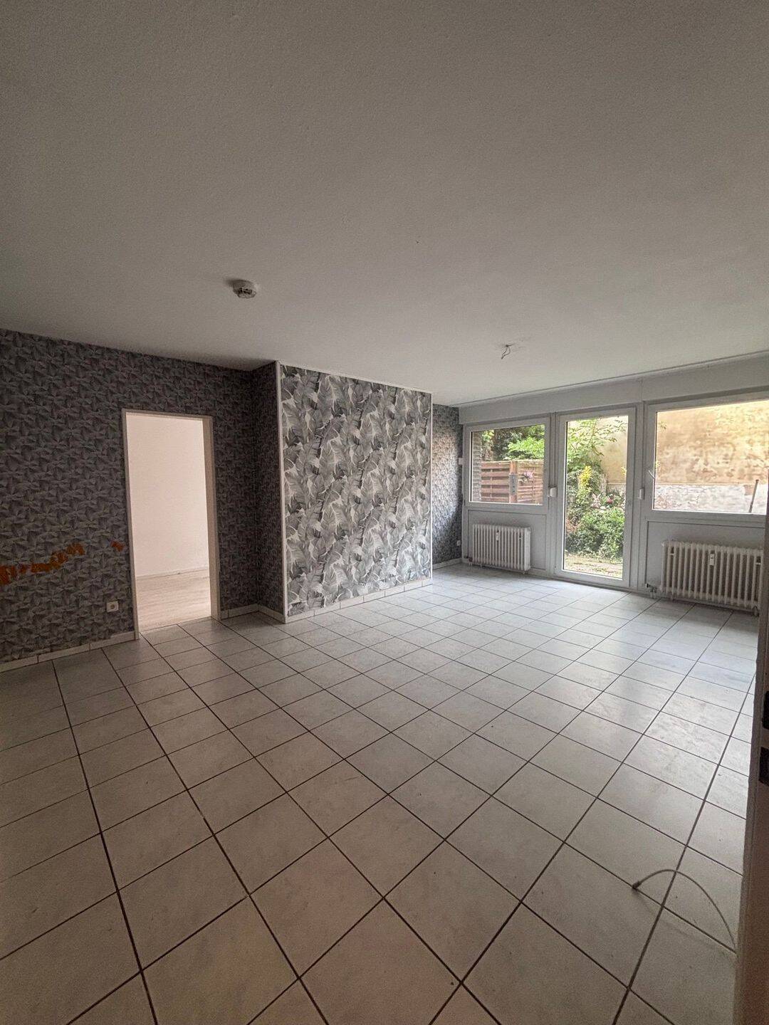 Elegante 2-Zimmer-Wohnung im Herzen von Krefeld Stadtmitte, 47798 Krefeld (Cracau Dießem/Lehmheide Inrath/Kliedbruch Kempener Feld/Baakeshof Stadtmitte)