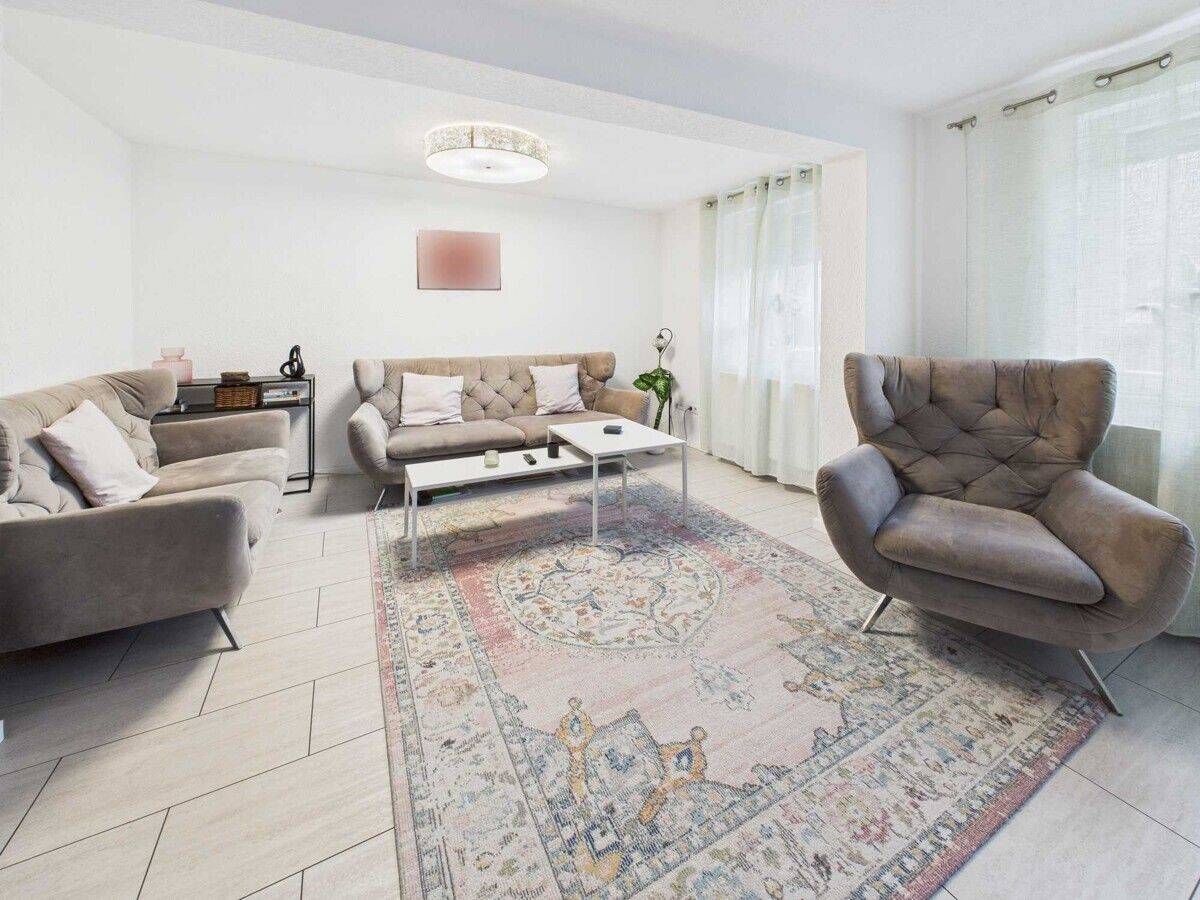 Einfamilienhaus mit Scheune im TOP Zustand | Oberderdingen, 75038 Oberderdingen