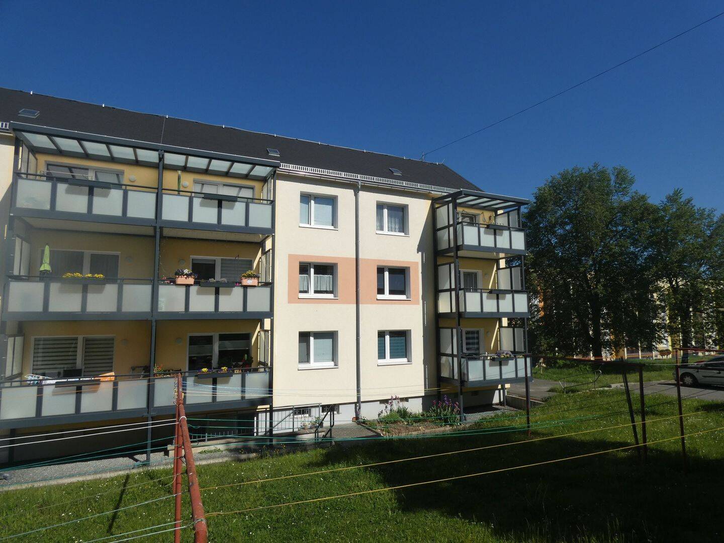 3-Raum-Wohnung mit Wanne und Balkon, 7907 Schleiz