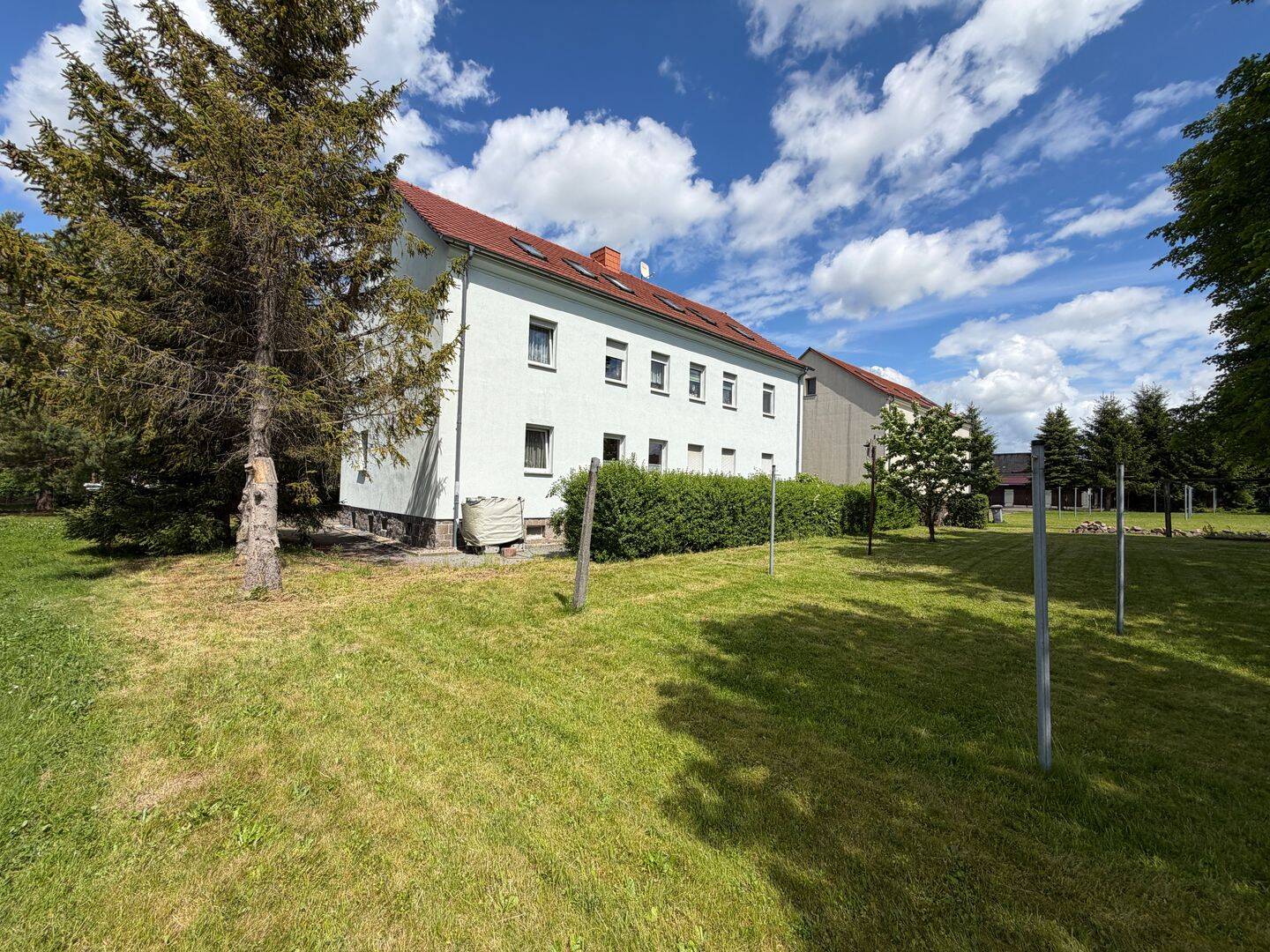 Mehrfamilienhaus mit Potenzial in städtischer Lage, 4720 Döbeln