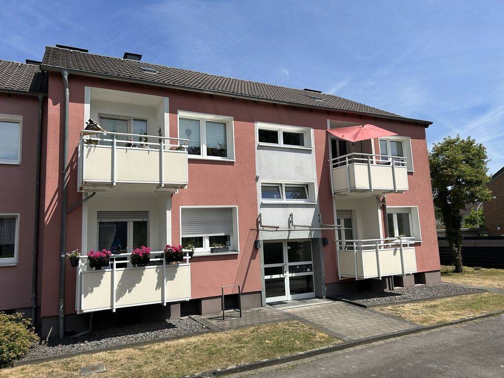Kleine 2-Zimmer-Wohnung in Oberhausen Schmachtendorf für Sie!, 46147 Oberhausen (Alsfeld Holten Schmachtendorf Sterkrade-Nord)