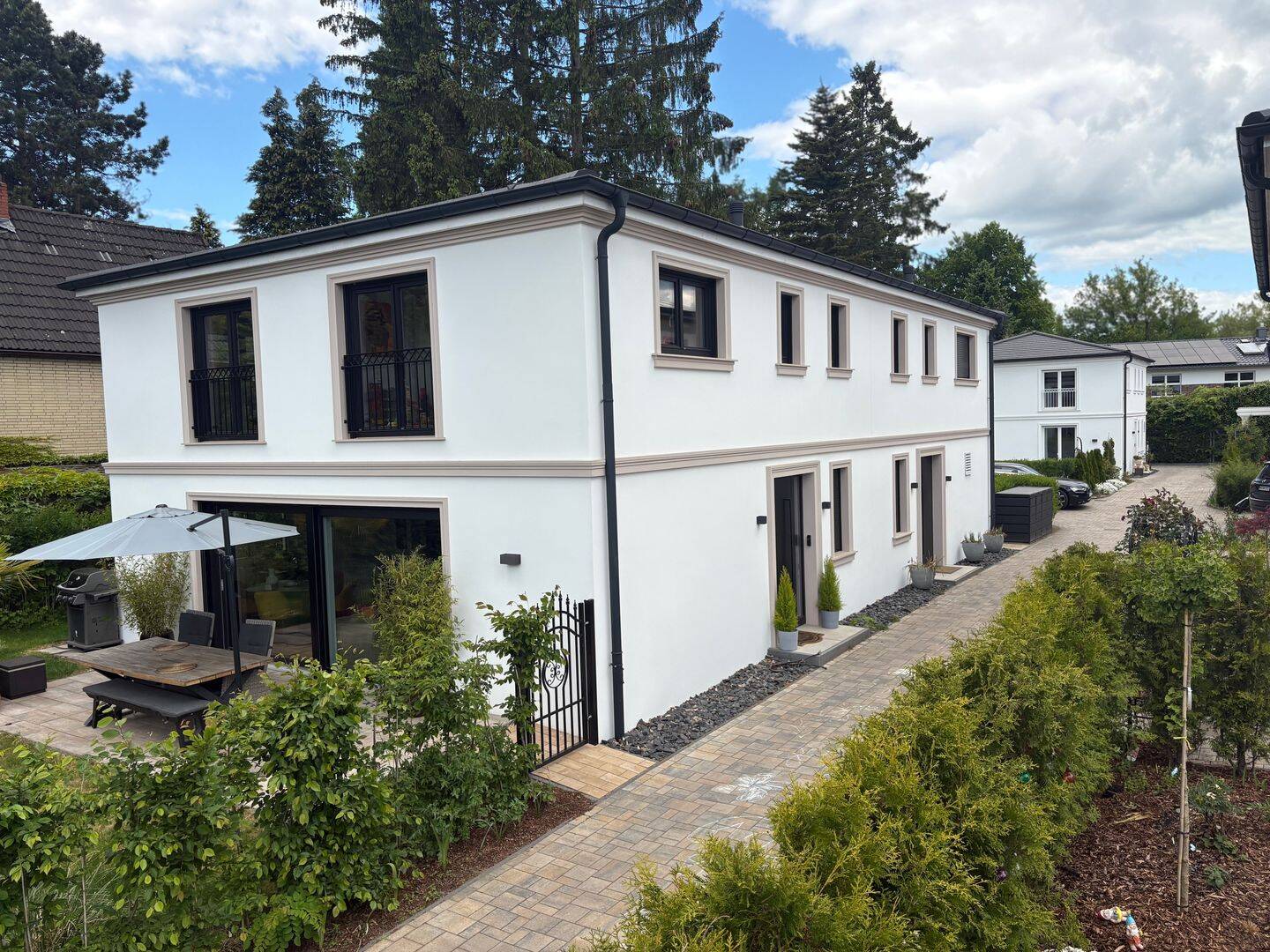 Neubau Doppelhaushälfte auf privater Wohnanlage, 22457 Hamburg (Eimsbüttel Eidelstedt Niendorf Schnelsen)