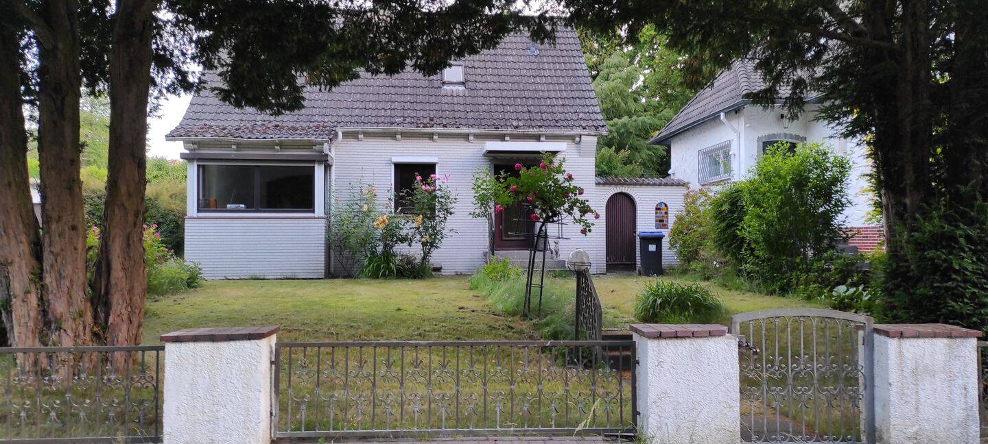Idyllisches Häuschen mit Garten am Park gelegen, 21077 Hamburg (Harburg)