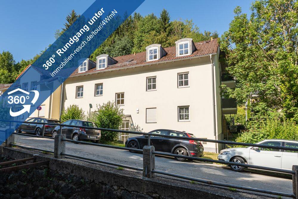 Attraktive 3-Zimmer-Wohnung mit Einbauküche und zwei Balkonen in Passau-Innstadt, Lindental, 94032 Passau (Altstadt Haidenhof-Nord Haidenhof-Süd Innstadt)