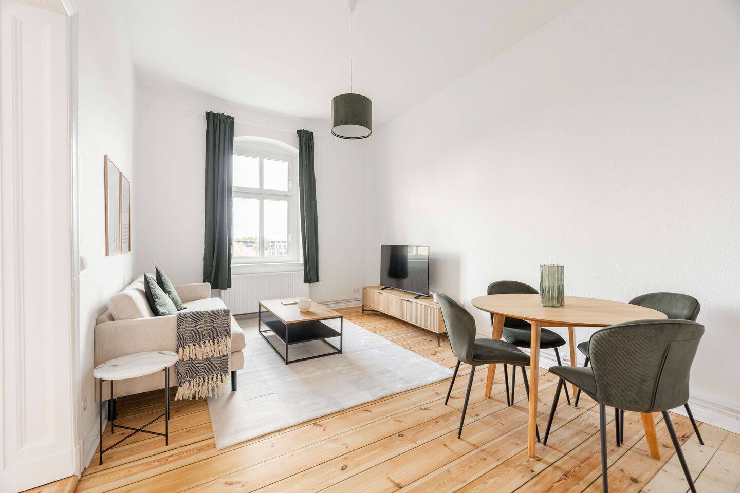 Wunderschöne 2-Zimmer Wohnung in Pankow – voll möbliert, 13189 Berlin (Pankow)
