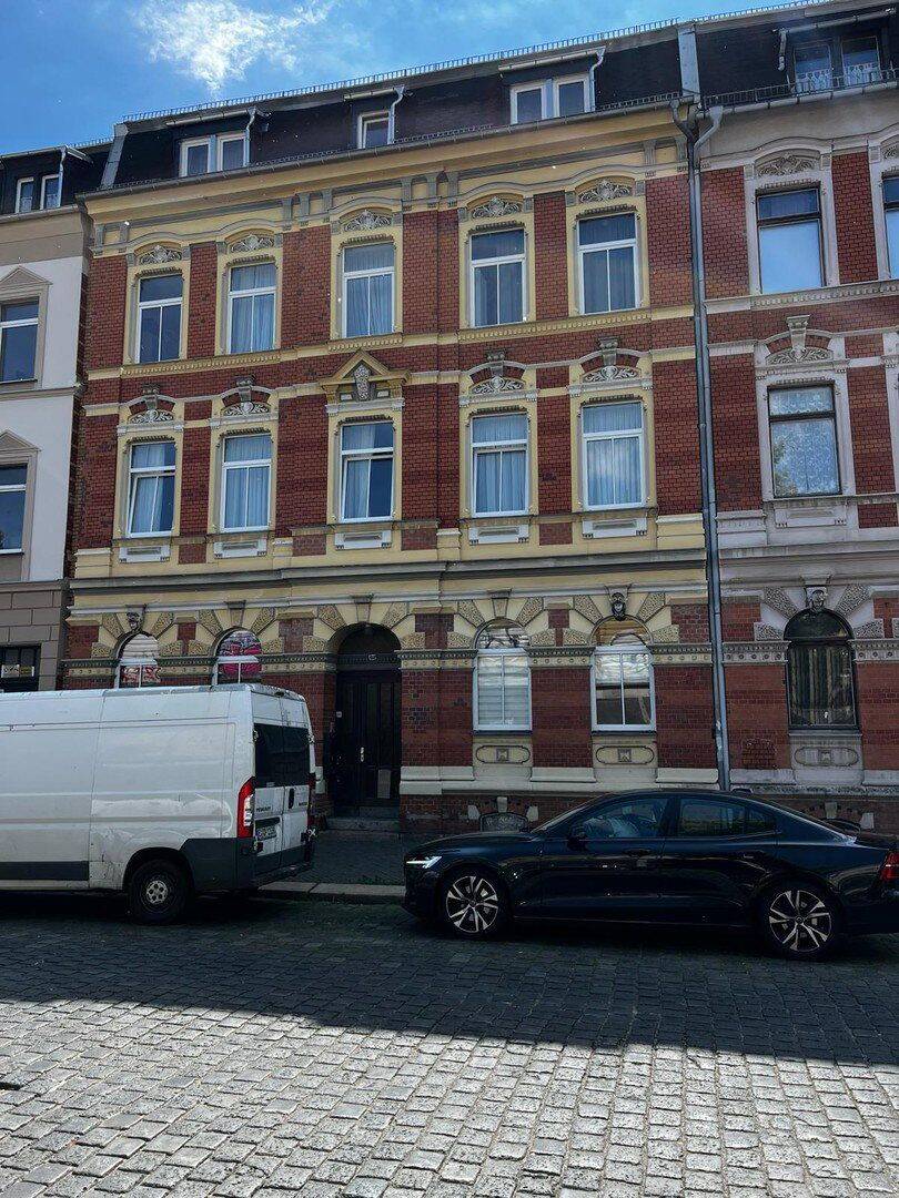Mehrfamilienhaus in Plauen, 8525 Plauen
