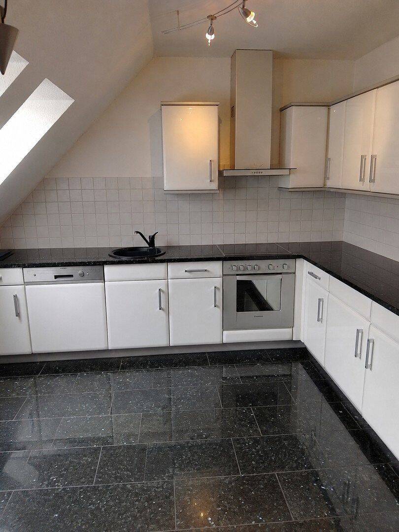 Familien-Maisonette in Stadtfeld Ost: 160 m², 5,5 Zimmer, Balkon & 2 Bäder, 39108 Magdeburg (Altstadt Stadtfeld Ost)