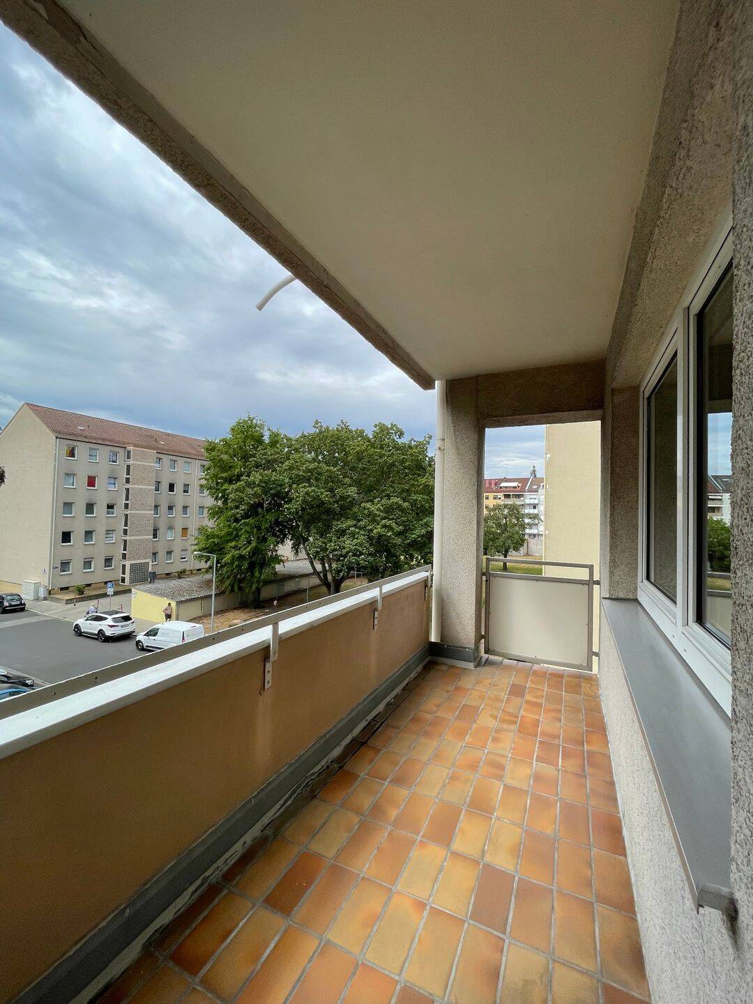 Frisch renovierte, helle 3-Zimmer-Wohnung in St. Leonhard, 90439 Nürnberg (Großreuth bei Schweinau Schweinau Sankt Leonhard Sündersbühl)