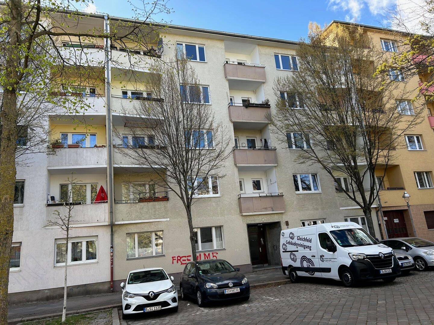 Berlin Moabit: Charmante 2 Zimmer Wohnung mit Balkon im Arminiuskiez, 10551 Berlin (Mitte Moabit)