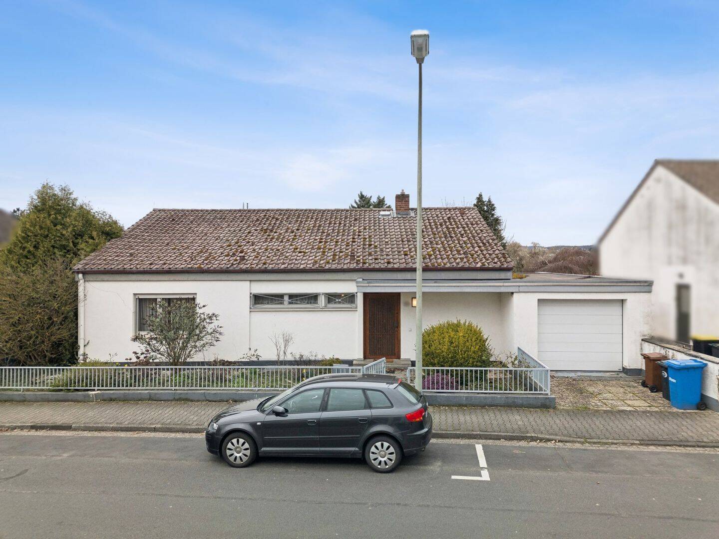 Sofort verfügbarer Bungalow in zentraler Stadtlage in Limburg mit Potenzial zur Gestaltung, 65549 Limburg a.d. Lahn