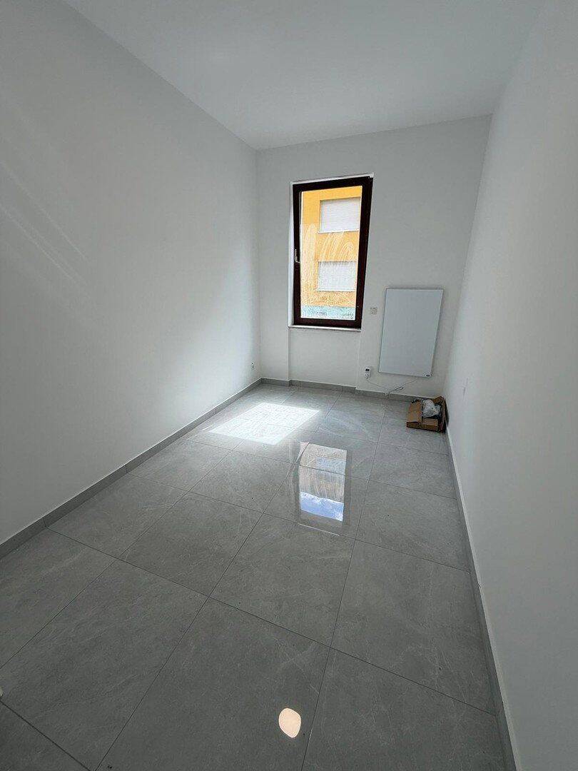 Helle renovierte 3-Zimmer-WG in Ludwigshafen – 2 Zimmer frei – sofort verfügbar, 67065 Ludwigshafen am Rhein (Gartenstadt Maudach Mundenheim Rheingönheim West)