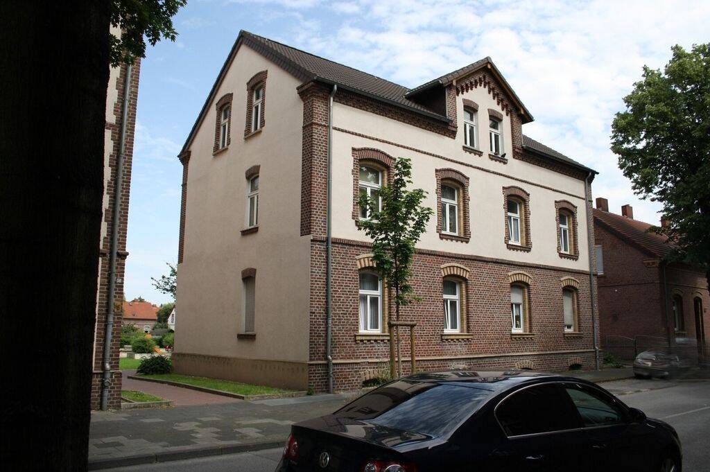 Bezugsfertige Wohnung – Einfach Möbel rein und Füße hoch!, 47166 Duisburg