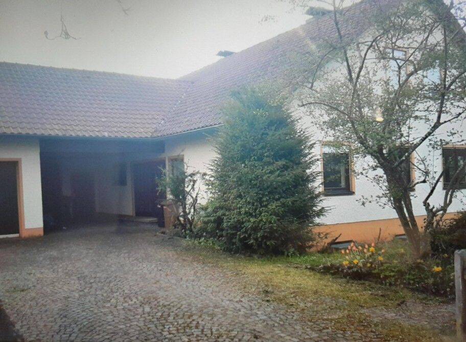 Einfamilienhaus in Flachslanden ab 01.08.2026 provisionsfrei zu vermieten., 91604 Flachslanden