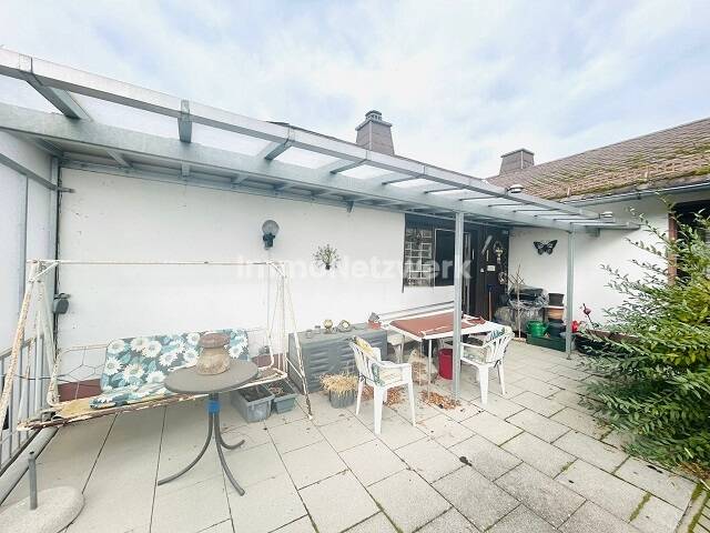*Ländlicher Bungalow mit viel Potenzial – auf einer Ebene wohnen, naturnah leben*, 95183 Töpen