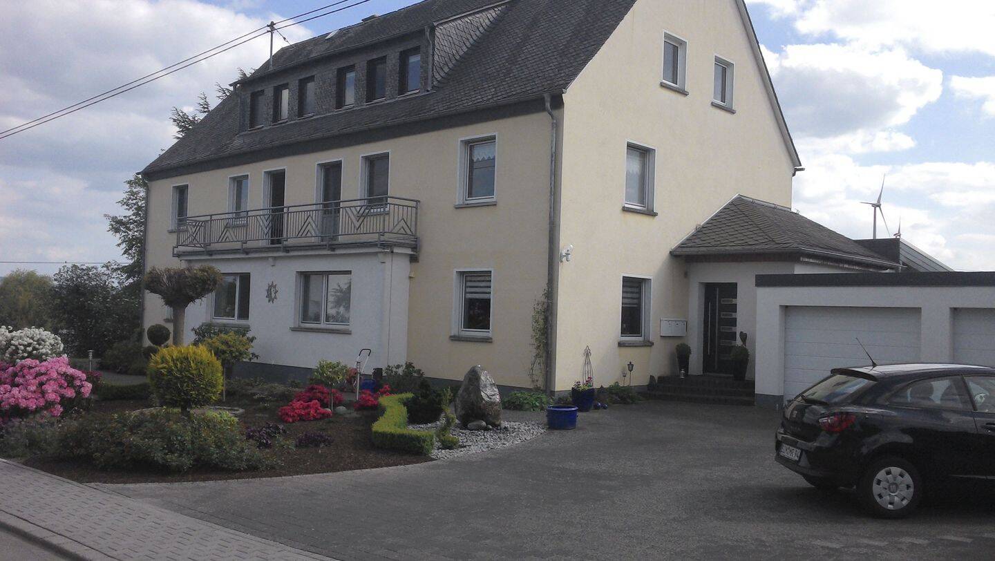 schöne Dachgeschosswohnung Nähe Simmern – 2 ZKB, 55471 Fronhofen