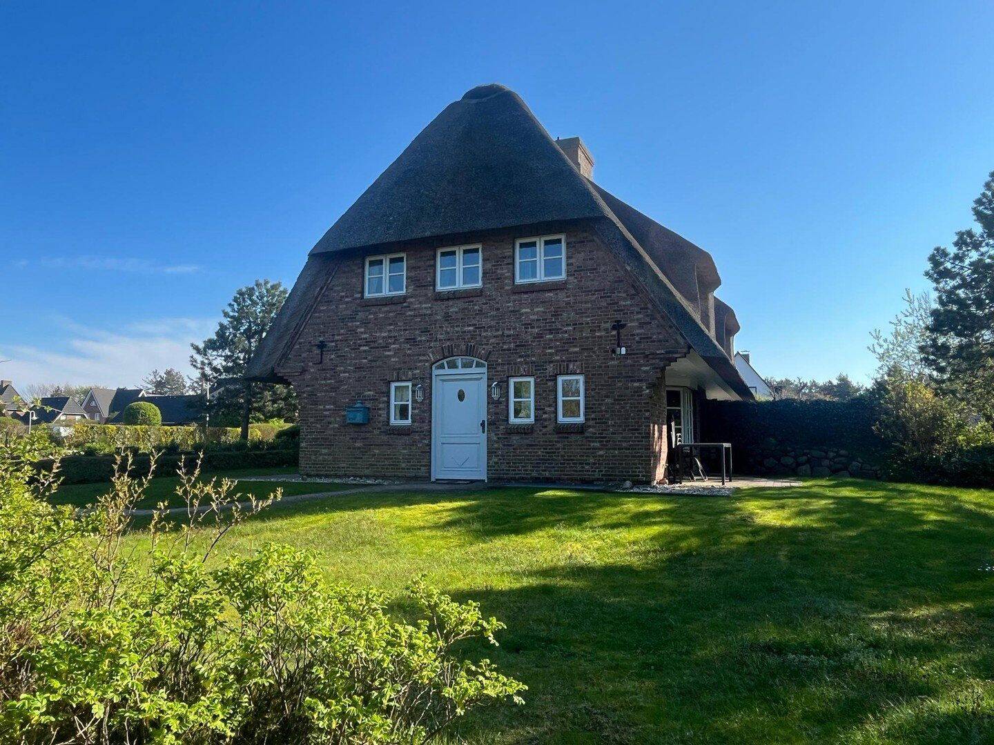Sylter Reihenendhaus unter Reet in Wenningstedt strandnah, 25996 Wenningstedt-Braderup (Sylt)