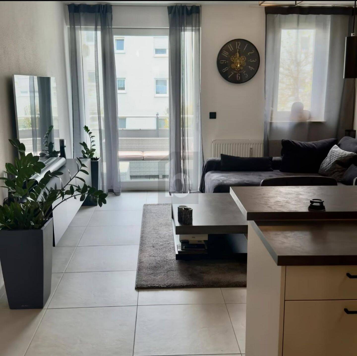 FELDRAND: MODERN, RUHIG & MIT BALKON, 89150 Laichingen