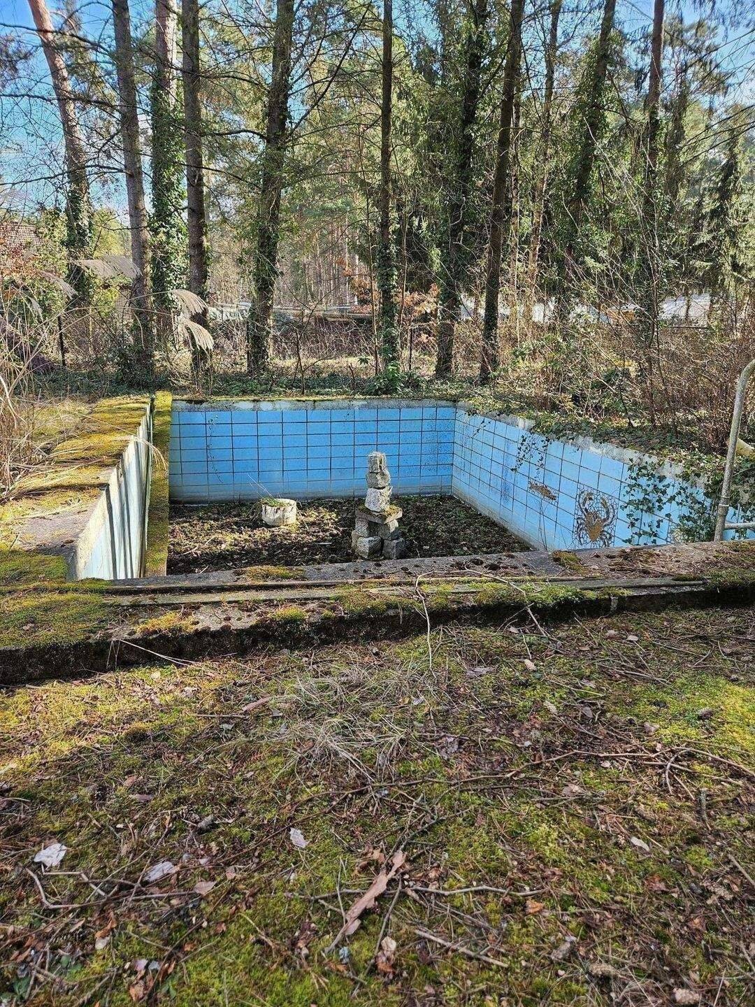 Hier entsteht Ihre neue Badewanne – herrliche Erfrischung im Sommer. Los geht`s!, 14822 Borkheide