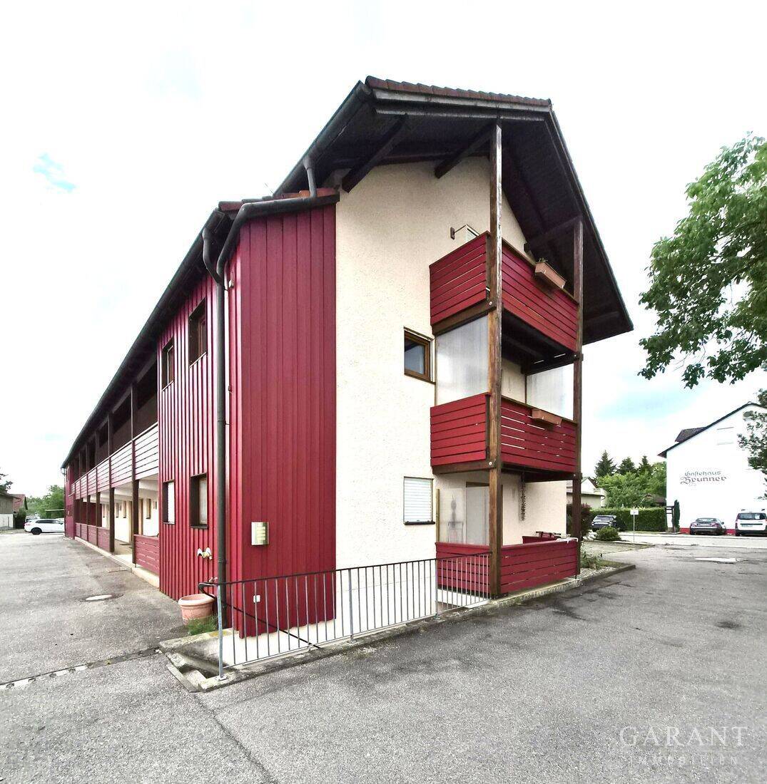 Ruhiges Wohnen nahe der Thermen – Charmante Dachgeschosswohnung mit Balkon und Stellplatz, 94072 Bad Füssing