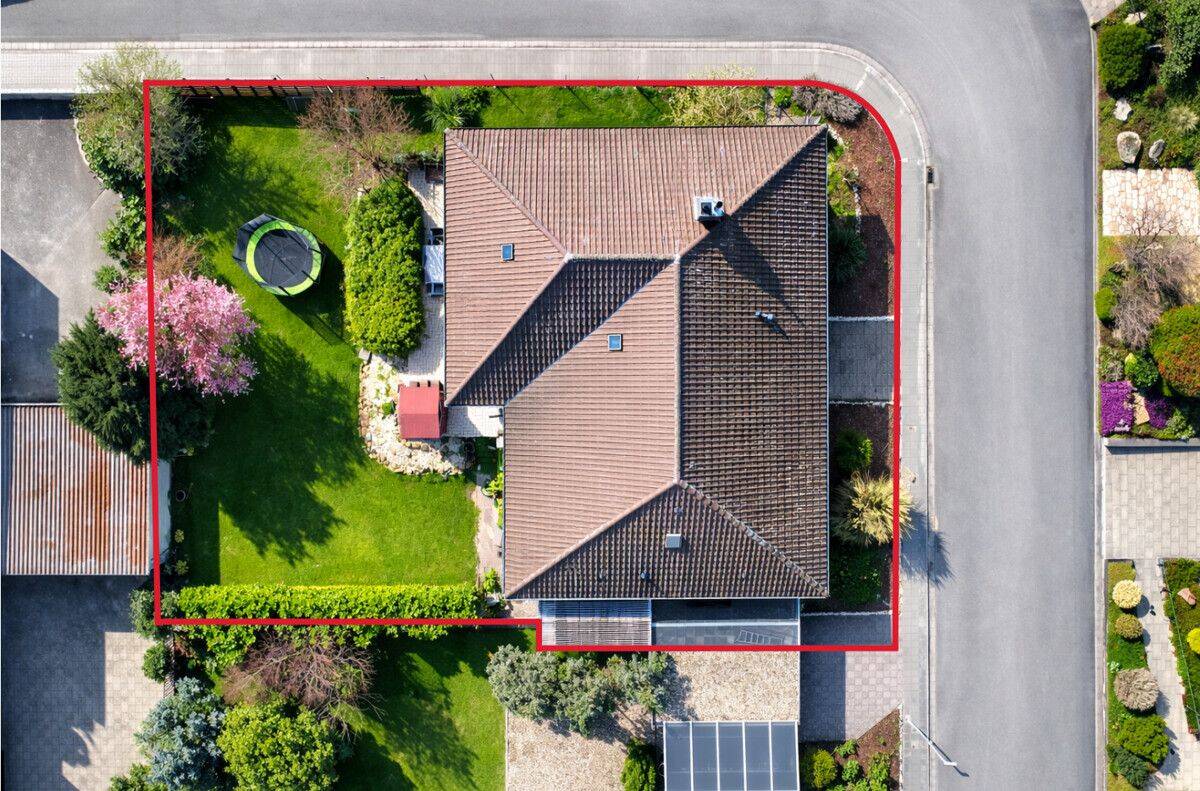 Sofort verlieben: Heller Bungalow mit Traumgarten in ruhiger und begehrter Lage, 67122 Altrip