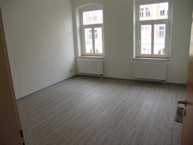 Charmantes 2-Zimmer-Apartment mit Balkon im Herzen von Riesa, 1587 Riesa