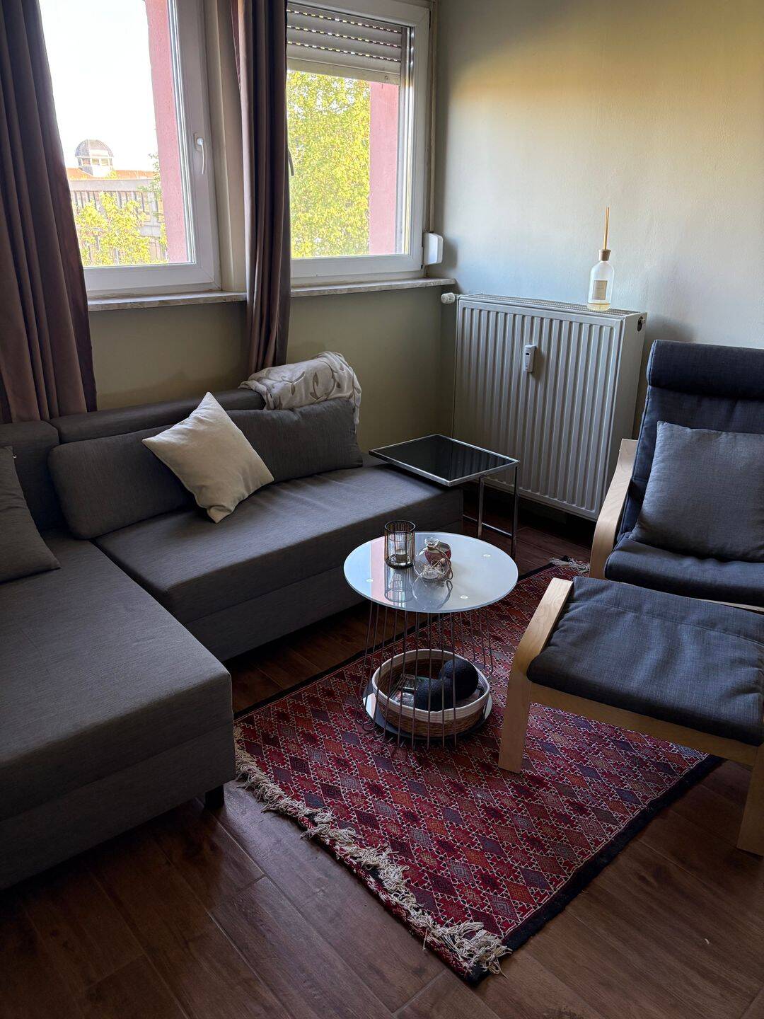 Voll möblierte + ausgestattete 2 Zi-Whg in MA-Quadrate zu vermieten, 68161 Mannheim (Innenstadt Oststadt Quadrate Schwetzingerstadt)