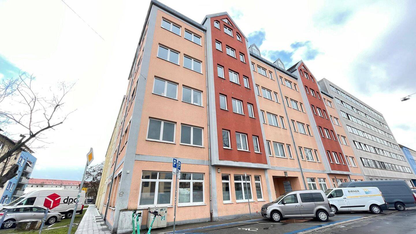 Große Penthouse-Wohnung mitten in Fürth, 90763 Fürth (Südstadt Weikershof)
