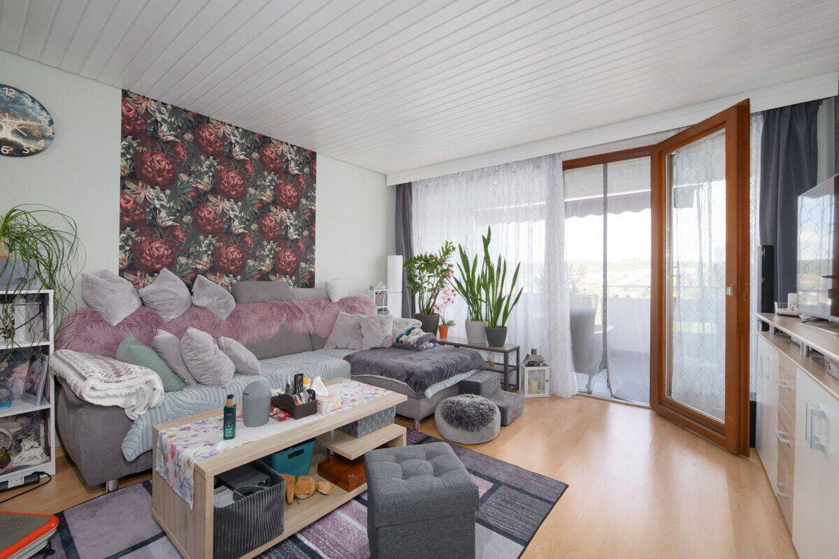 Licht, Weitblick und Sonne – 3-Zimmer-Wohnung mit Garage und zwei Südbalkonen!, 75239 Eisingen
