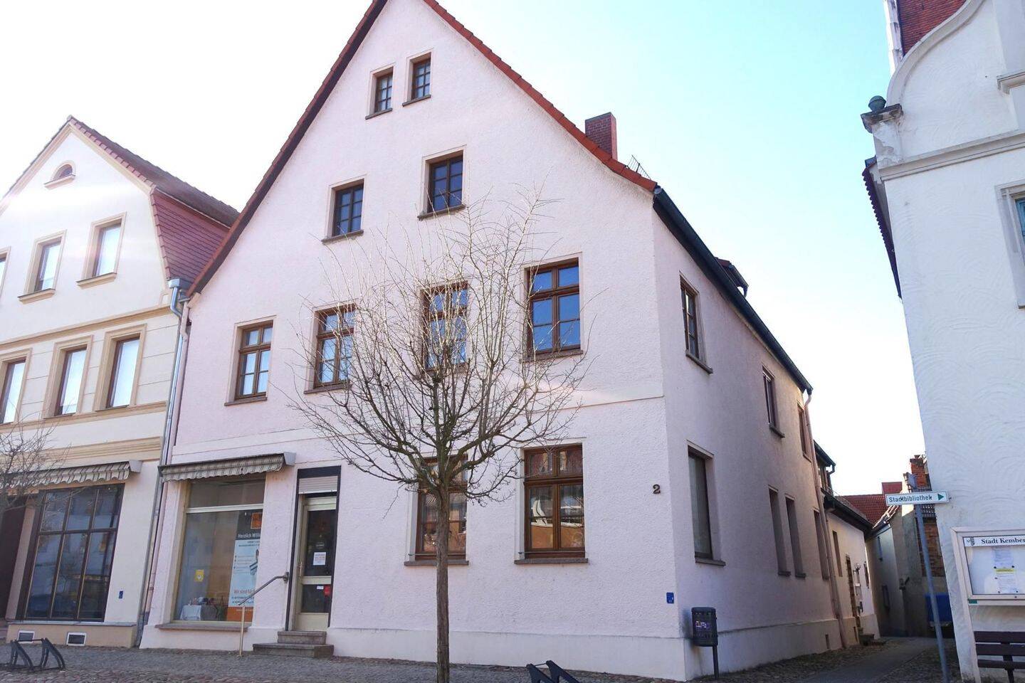 Interessantes Mehrfamilienhaus direkt am Markt !, 6901 Kemberg