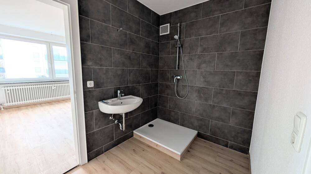 Helle, großzügige 3-Zimmer-Wohnung in ruhiger, guter Lage Bayreuths – sofort verfügbar!, 95447 Bayreuth (Altstadt Birken Glocke Meyernberg Saas)
