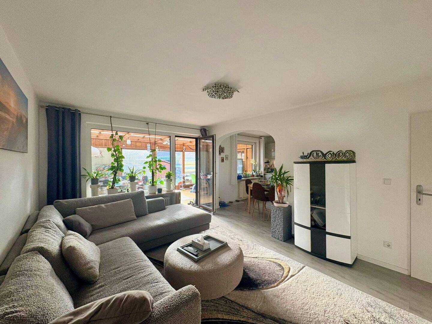 Modernisierte Doppelhaushälfte mit Wintergarten und großzügigem Garten, 25421 Pinneberg