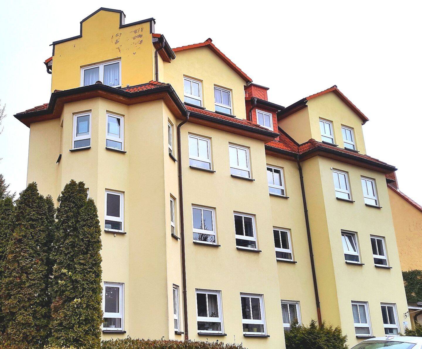 Aufgeteilt! Wohn- und Geschäftshaus in Erfurt-Süd!, 99099 Erfurt