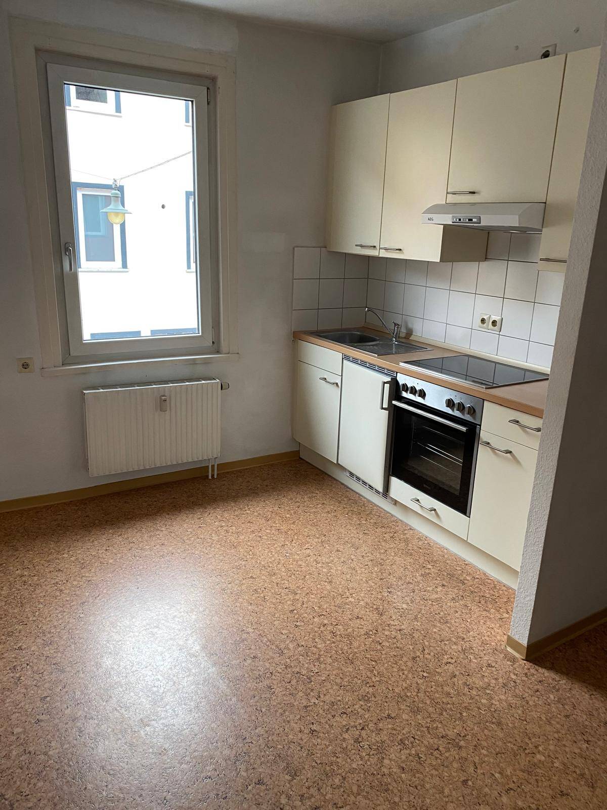 Schöne Altbauwohnung – 2,5 Zimmer Mietwohnung mit Einbauküche und Duschbad, 78727 Oberndorf am Neckar
