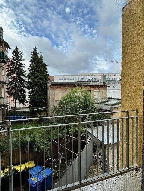 Stadtwohnung inkl. neuer EBK zum Selbstbezug – zentrale Lage mit Einkaufsmöglichkeiten & U-Bahn um die Ecke!, 90429 Nürnberg