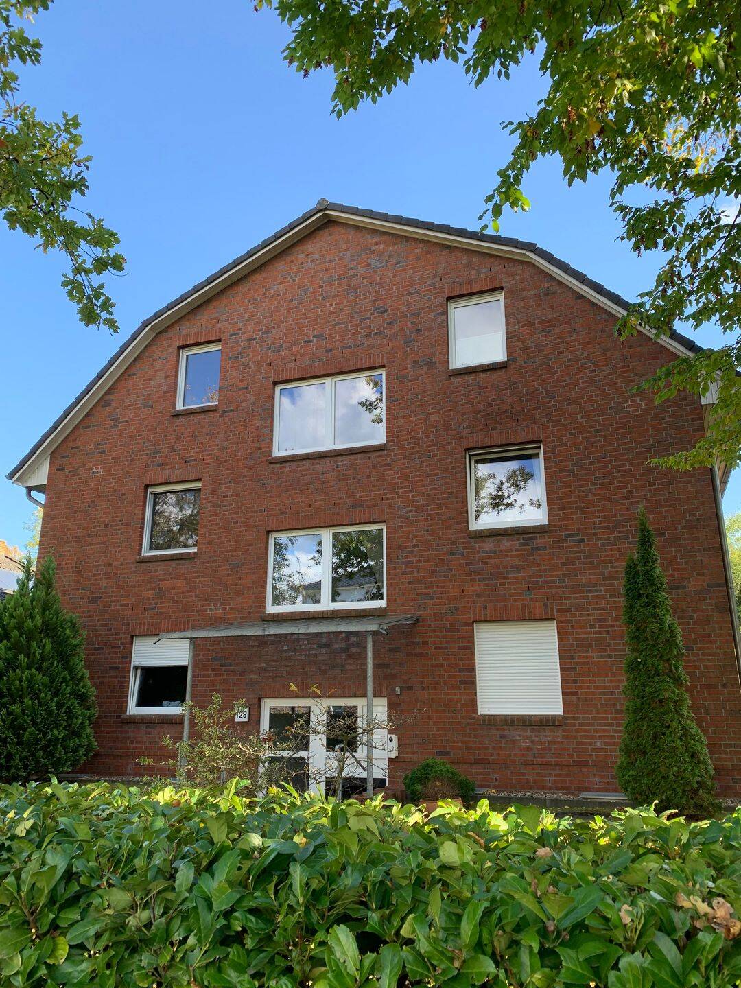 Großzügige 2-Zimmerwohnung in Hamburg-Niendorf, 22459 Hamburg (Eimsbüttel Niendorf Schnelsen)